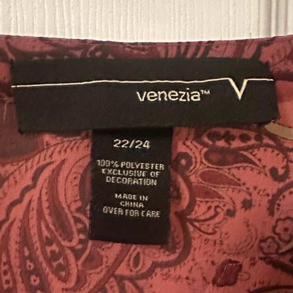 Venezia Burgundy & Pink Paisley Sequin Blouse - Picture 3 of 4